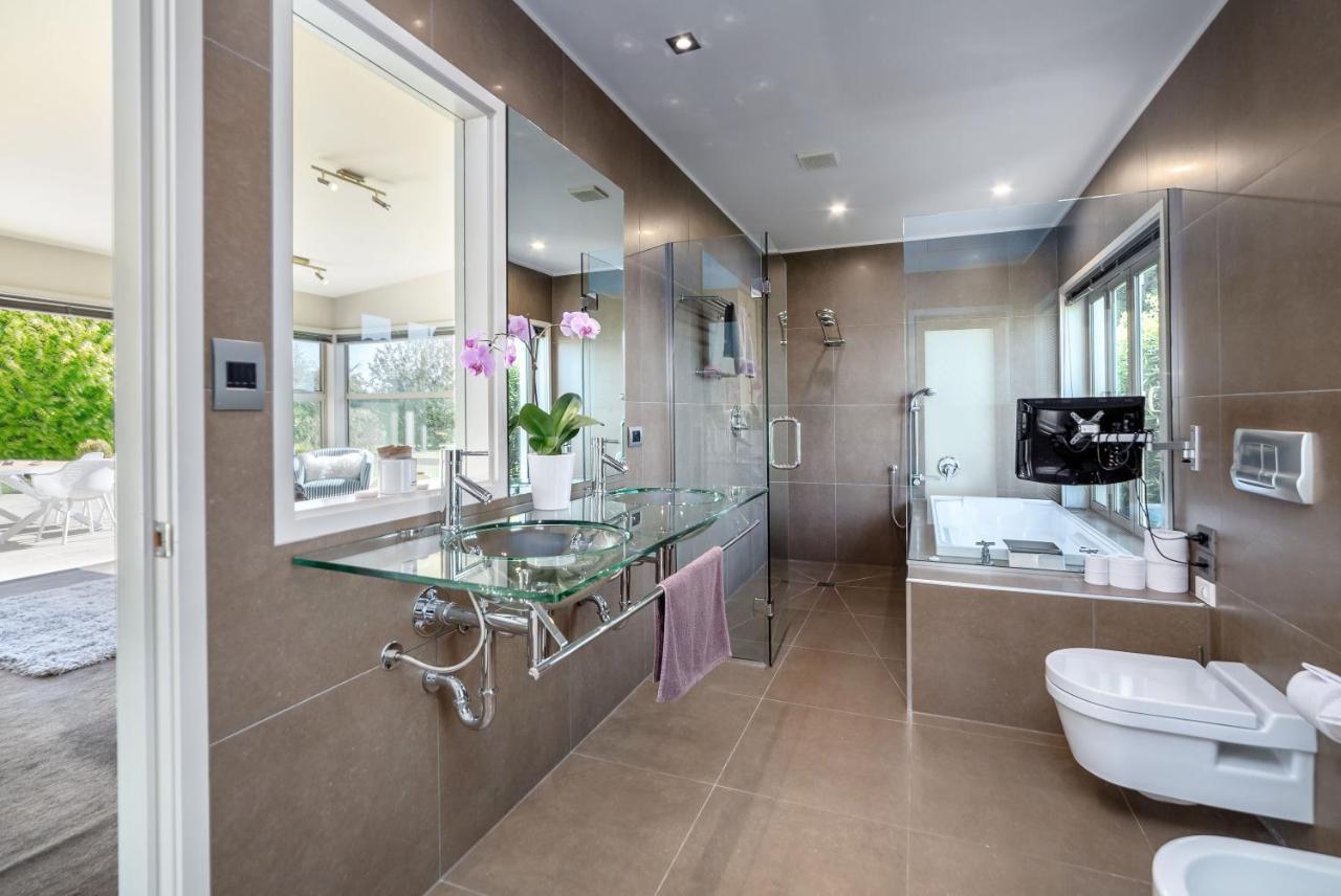 Paradise On Campbell Martinborough Exterior foto
